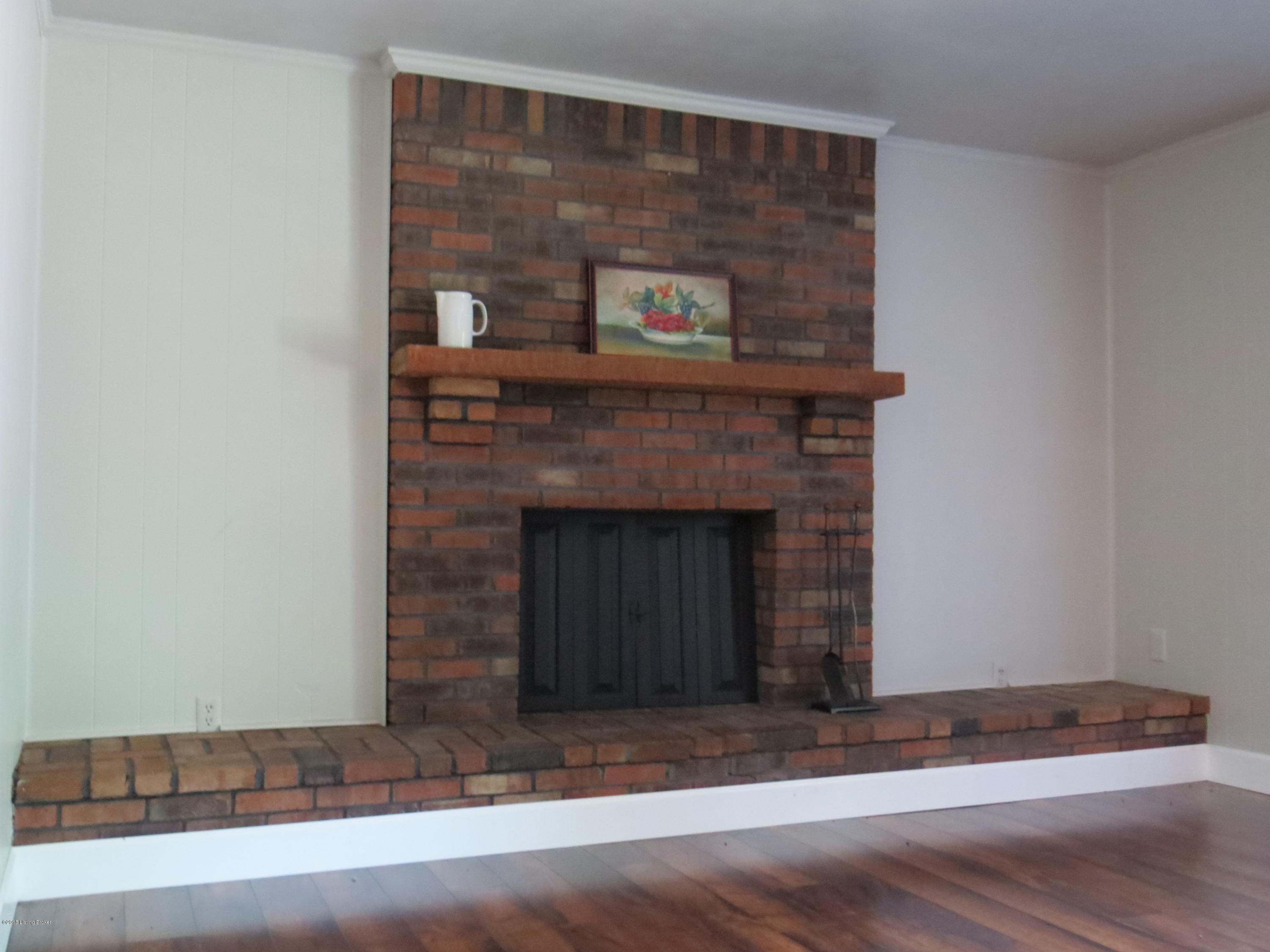 766 Bray Ridge Road Bedford, KY 40006 - Photo 7 of 58 Eat-in Kichen Area 1