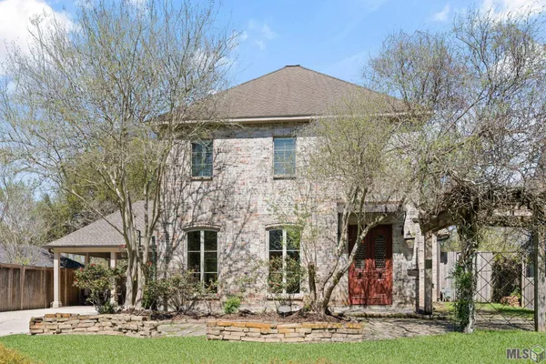 $615,000 | 3231 Woodland Ridge Boulevard, Baton Rouge, LA 70816