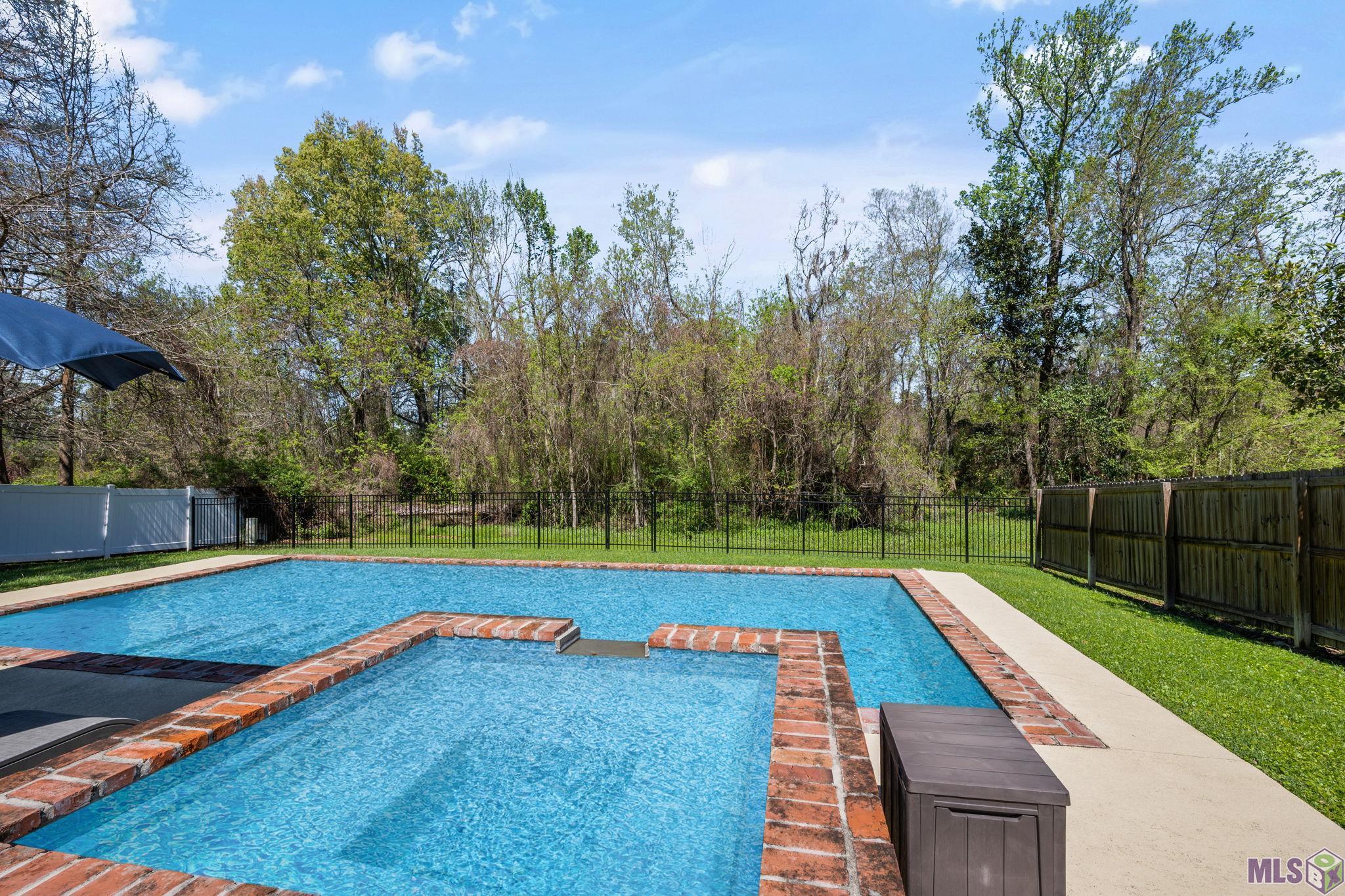 3231 Woodland Ridge Boulevard Baton Rouge, LA 70816 - Photo 17 of 19