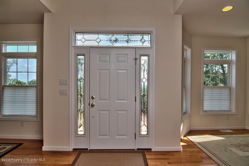 801 Forest Road Lake Ariel, PA 18436 - Photo 4 of 54