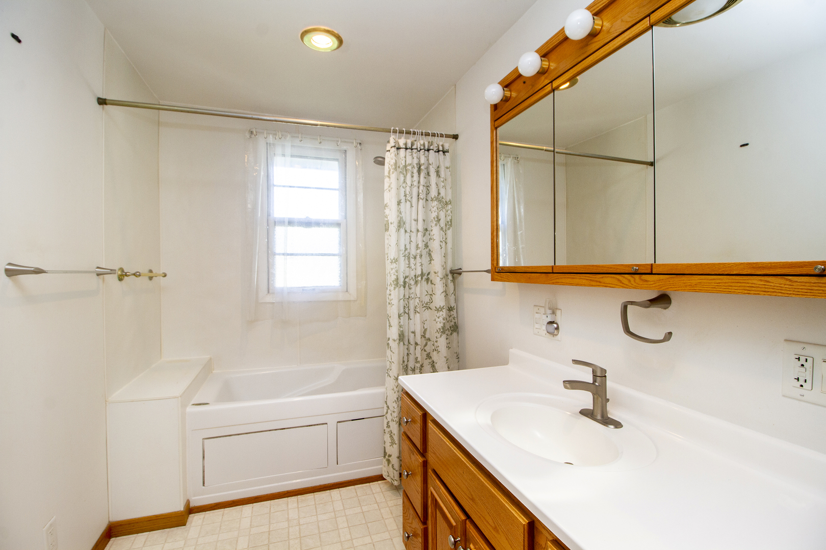 183 South Laurel Road Kankakee, IL 60901 - Photo 13 of 35 Gallery Image 13