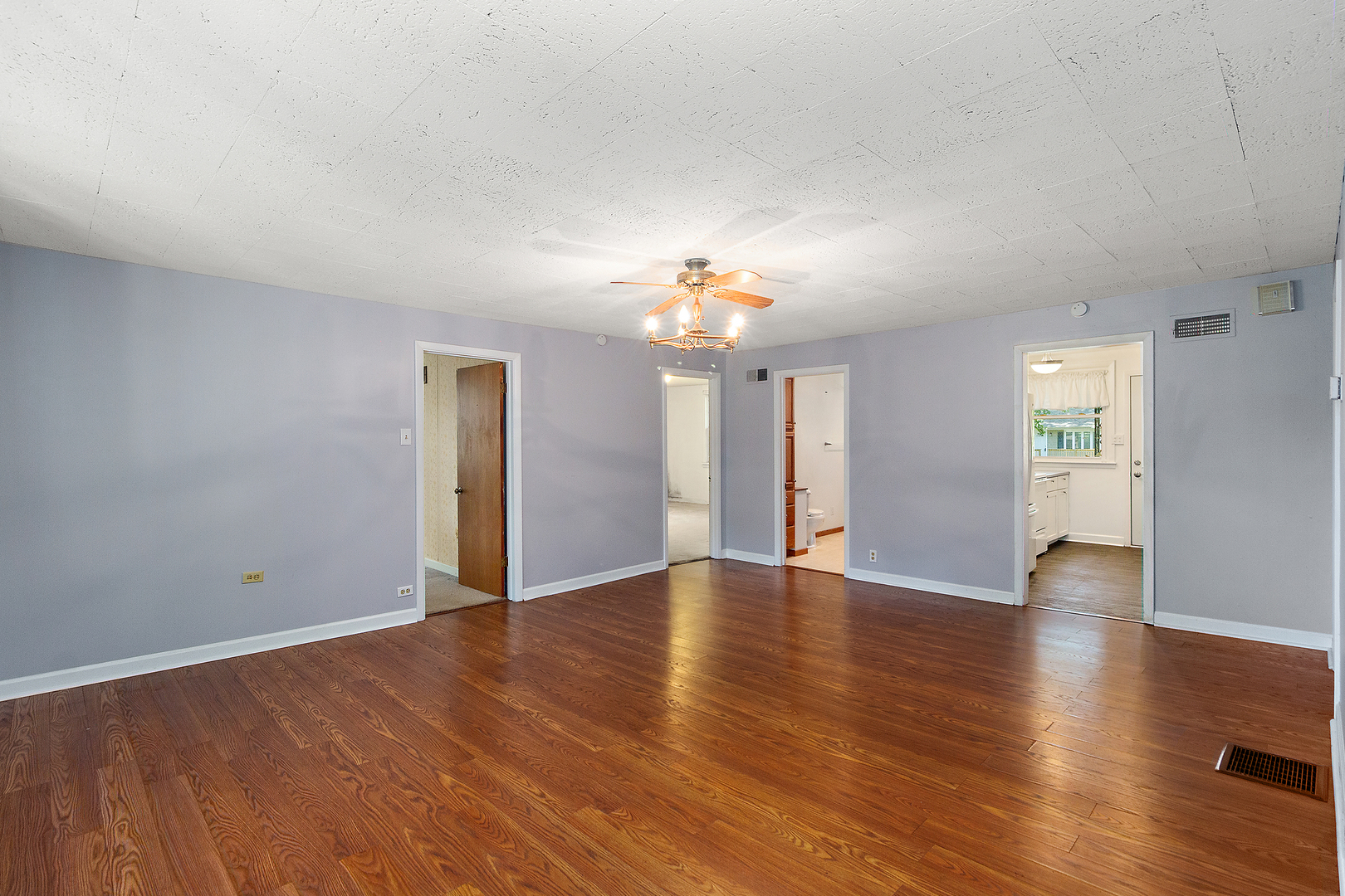 183 South Laurel Road Kankakee, IL 60901 - Photo 9 of 35 Gallery Image 9