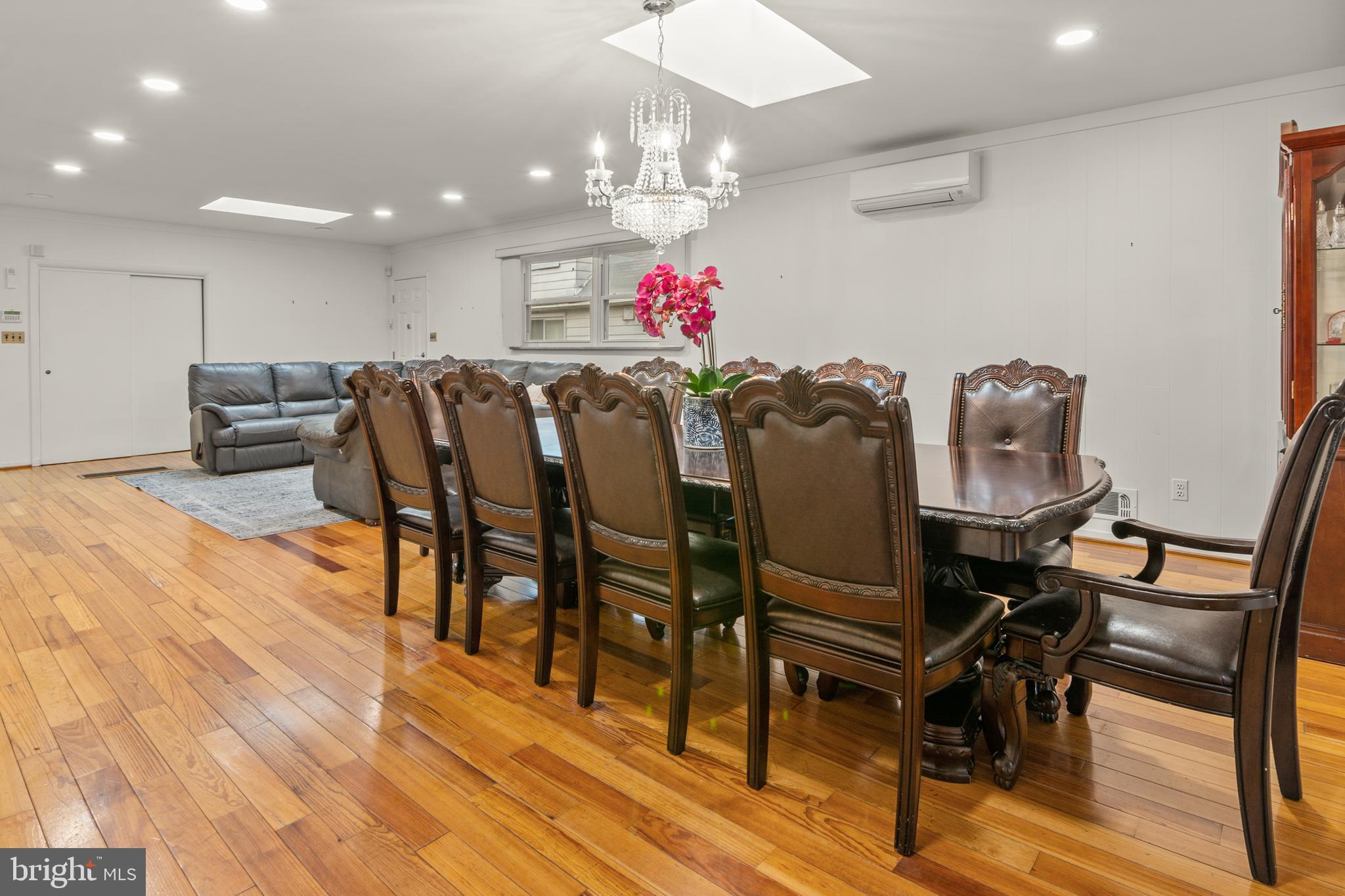 3209 Taney Road Baltimore, MD 21215 - Photo 5 of 31
