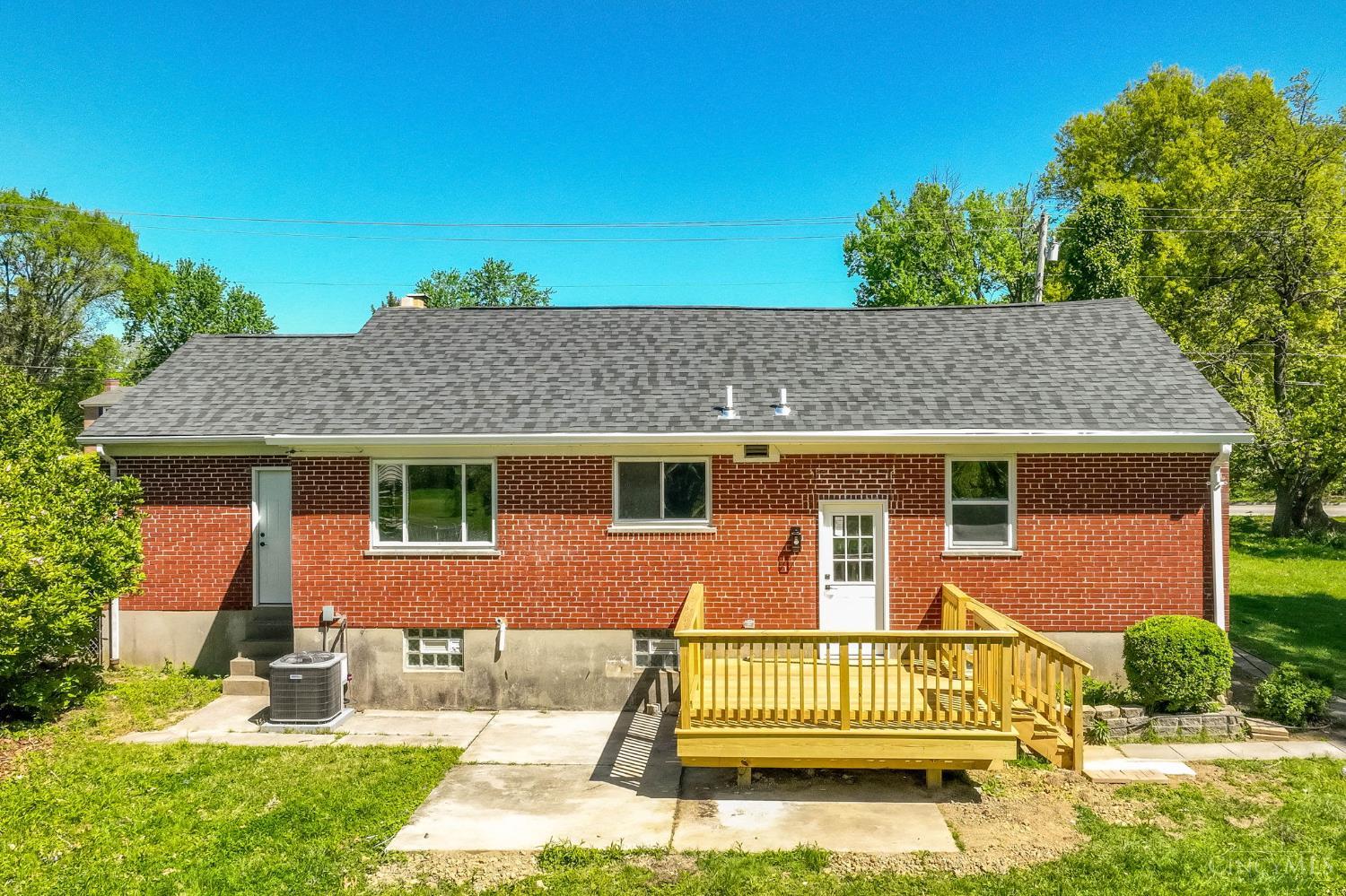 6575 Bridgetown Road Cincinnati, OH 45248 - Photo 44 of 47