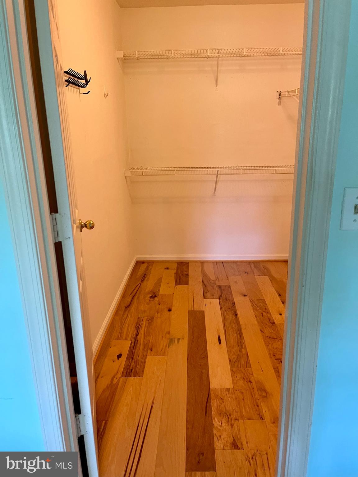 12009 Taliesin Place, Unit 31 Reston, VA 20190 - Photo 7 of 19 a bathroom with a shower