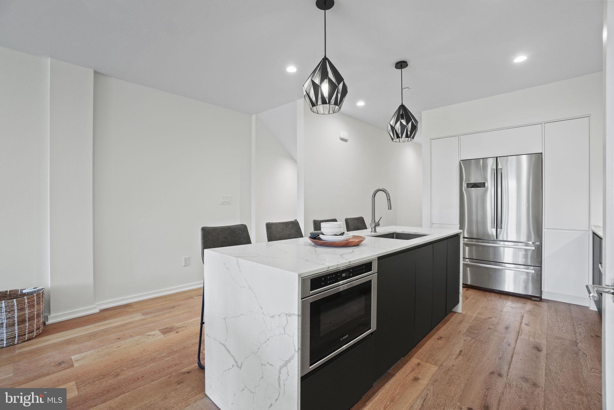 1014 Park Road Northwest, Unit A Washington, DC 20010 - Photo 12 of 35 Gallery Image 12