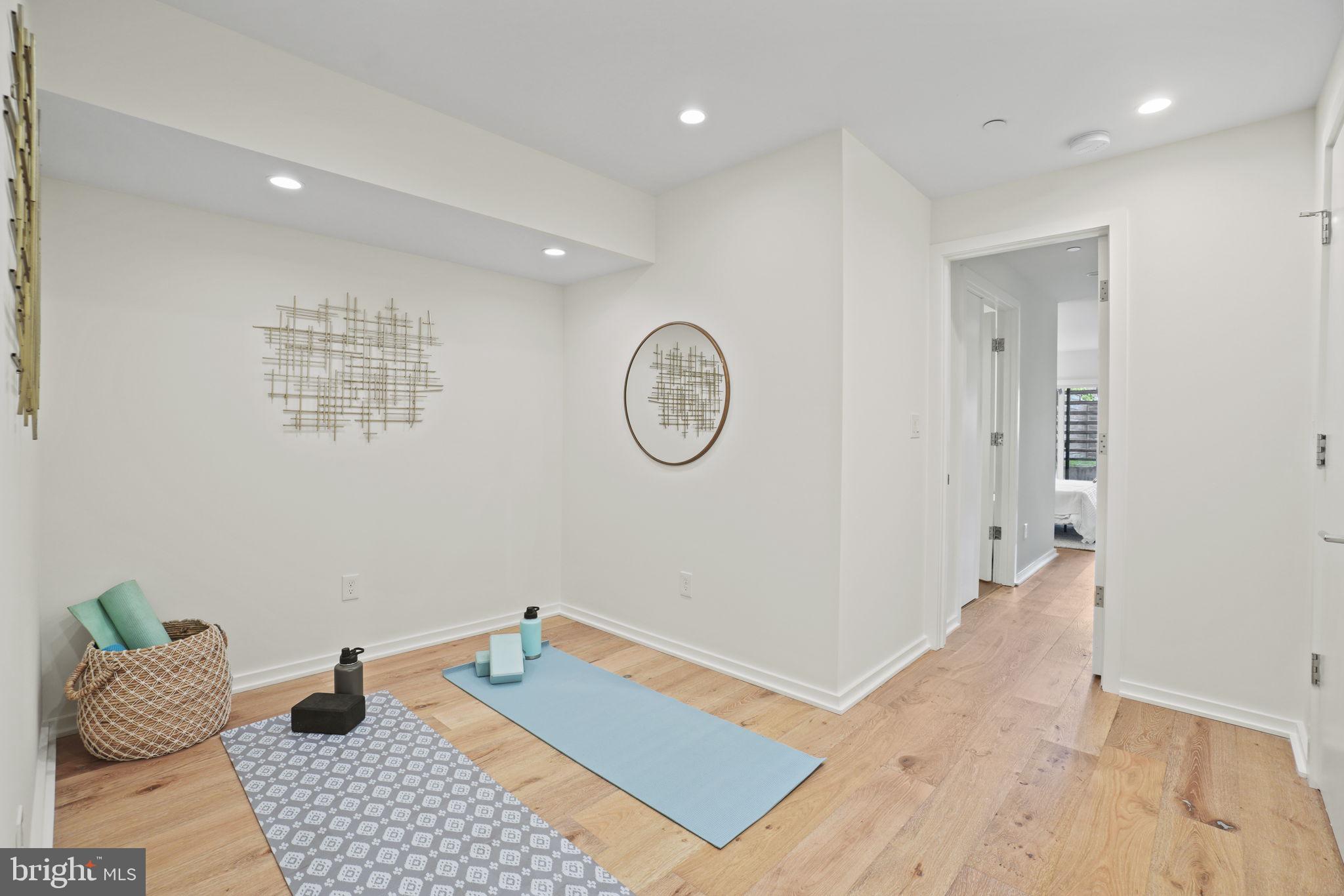 1014 Park Road Northwest, Unit A Washington, DC 20010 - Photo 23 of 35 Gallery Image 23