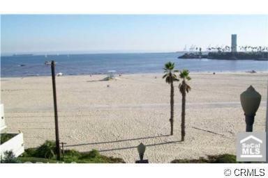 1139 East Ocean Boulevard, Unit 109 Long Beach, CA 90802 - Photo 6 of 14 a view of a terrace with chairs