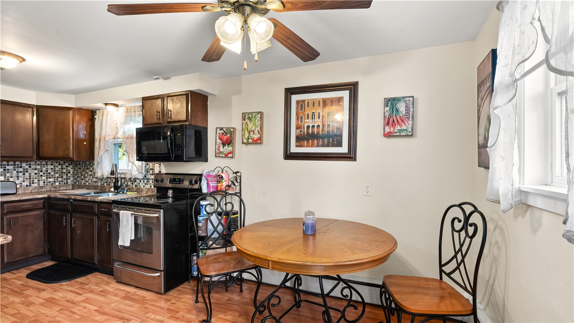 59 Liverpool Street Warwick, RI 02886 - Photo 5 of 29
