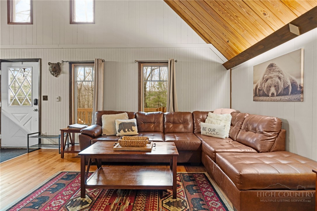 104 Oak Road Beech Mountain, NC 28604 - Photo 9 of 21