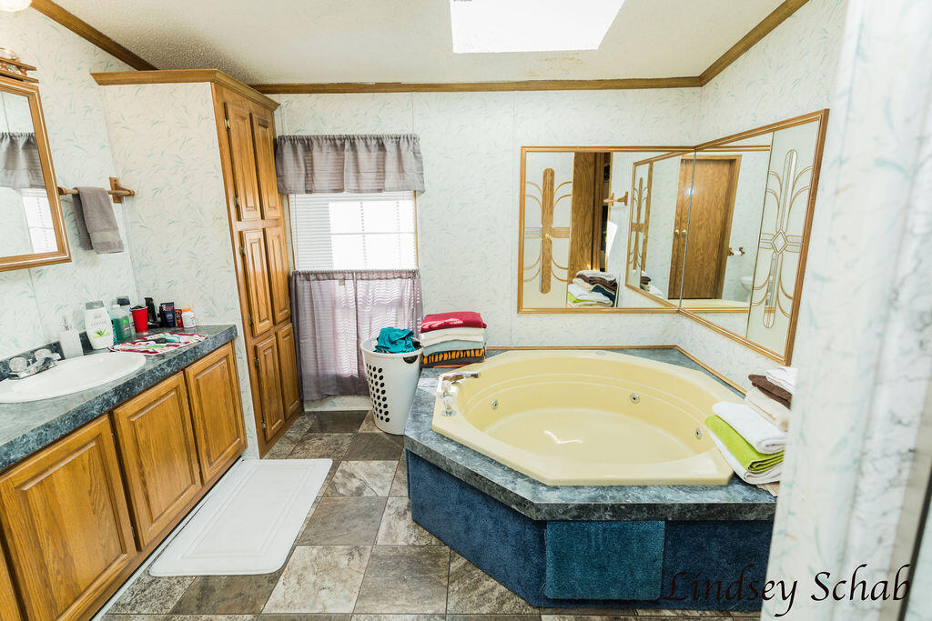 2211 East 13 Mile Road Bitely, MI 49309 - Photo 25 of 48 DSC01980