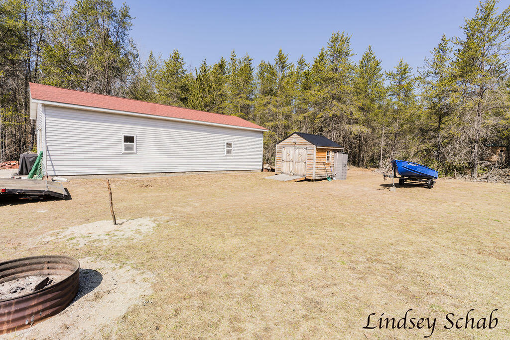 2211 East 13 Mile Road Bitely, MI 49309 - Photo 4 of 48 DSC02043