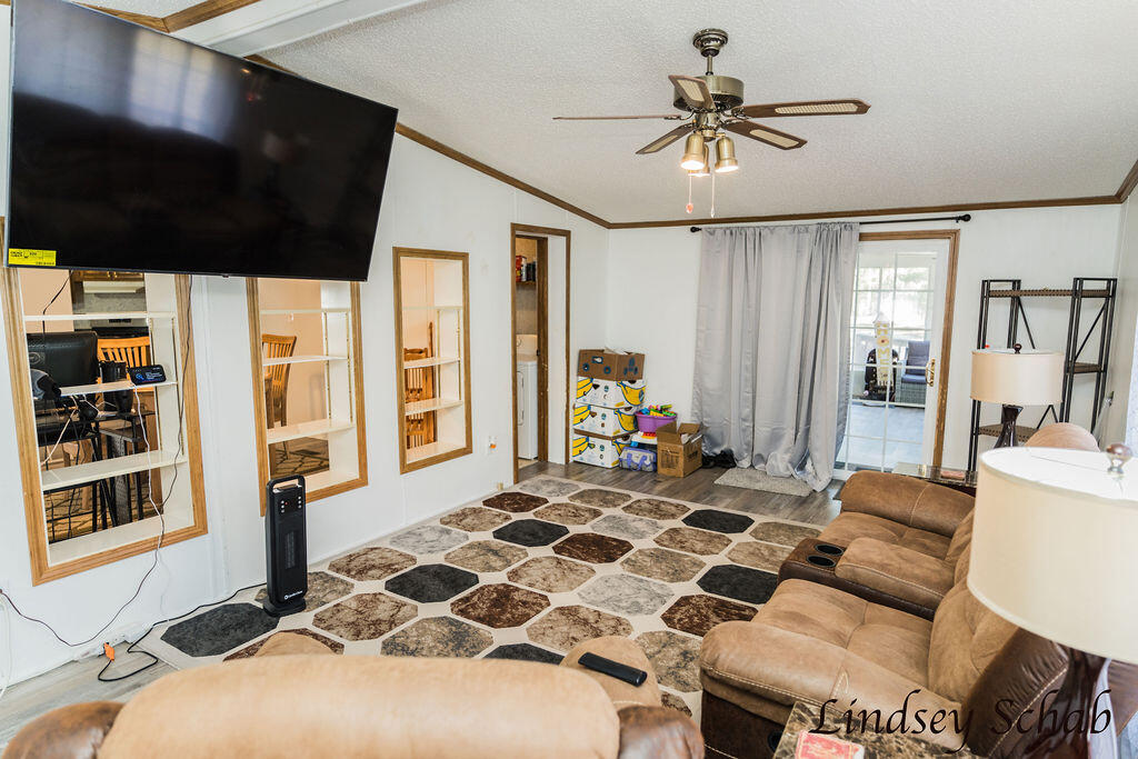 2211 East 13 Mile Road Bitely, MI 49309 - Photo 9 of 48 DSC01958