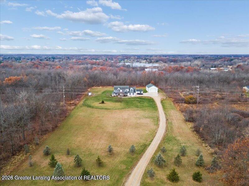 6480 Meridian Road Laingsburg, MI 48848 - Photo 1 of 91 20260401144347043213000000-o
