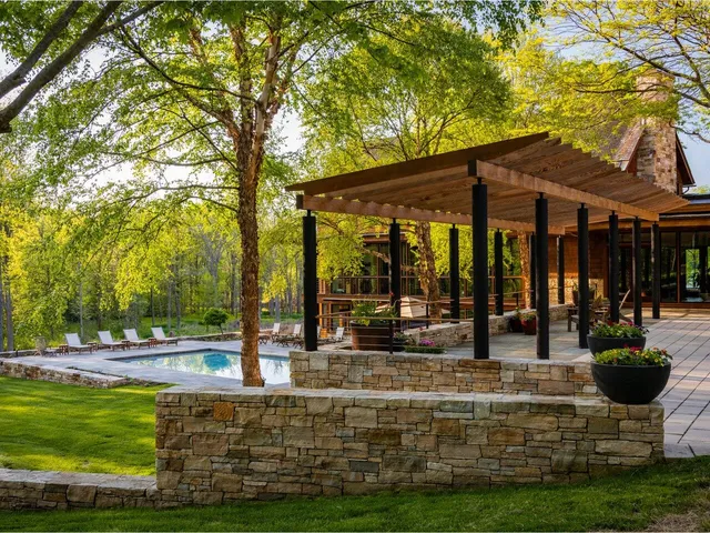 $7,950,000 | 225 Eagles Rest Road, Shelburne, VT 05482