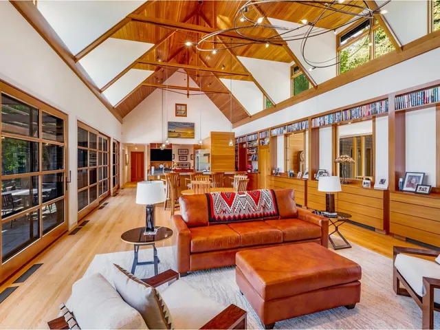 $7,950,000 | 225 Eagles Rest Road, Shelburne, VT 05482