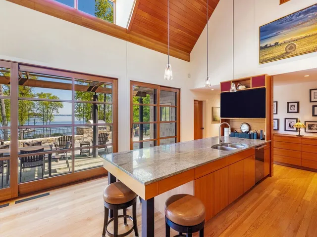 $7,950,000 | 225 Eagles Rest Road, Shelburne, VT 05482