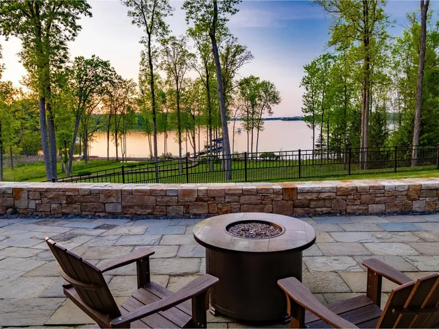 $7,950,000 | 225 Eagles Rest Road, Shelburne, VT 05482