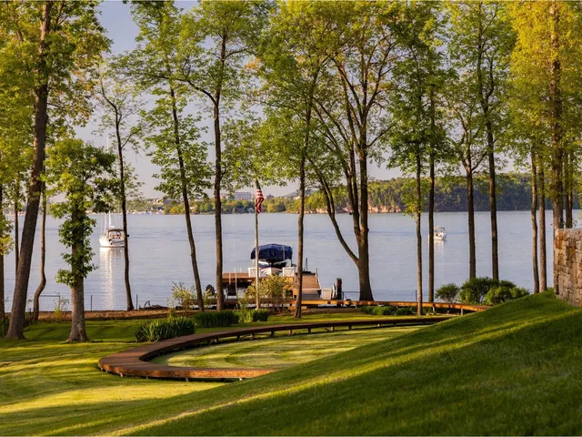 $7,950,000 | 225 Eagles Rest Road, Shelburne, VT 05482