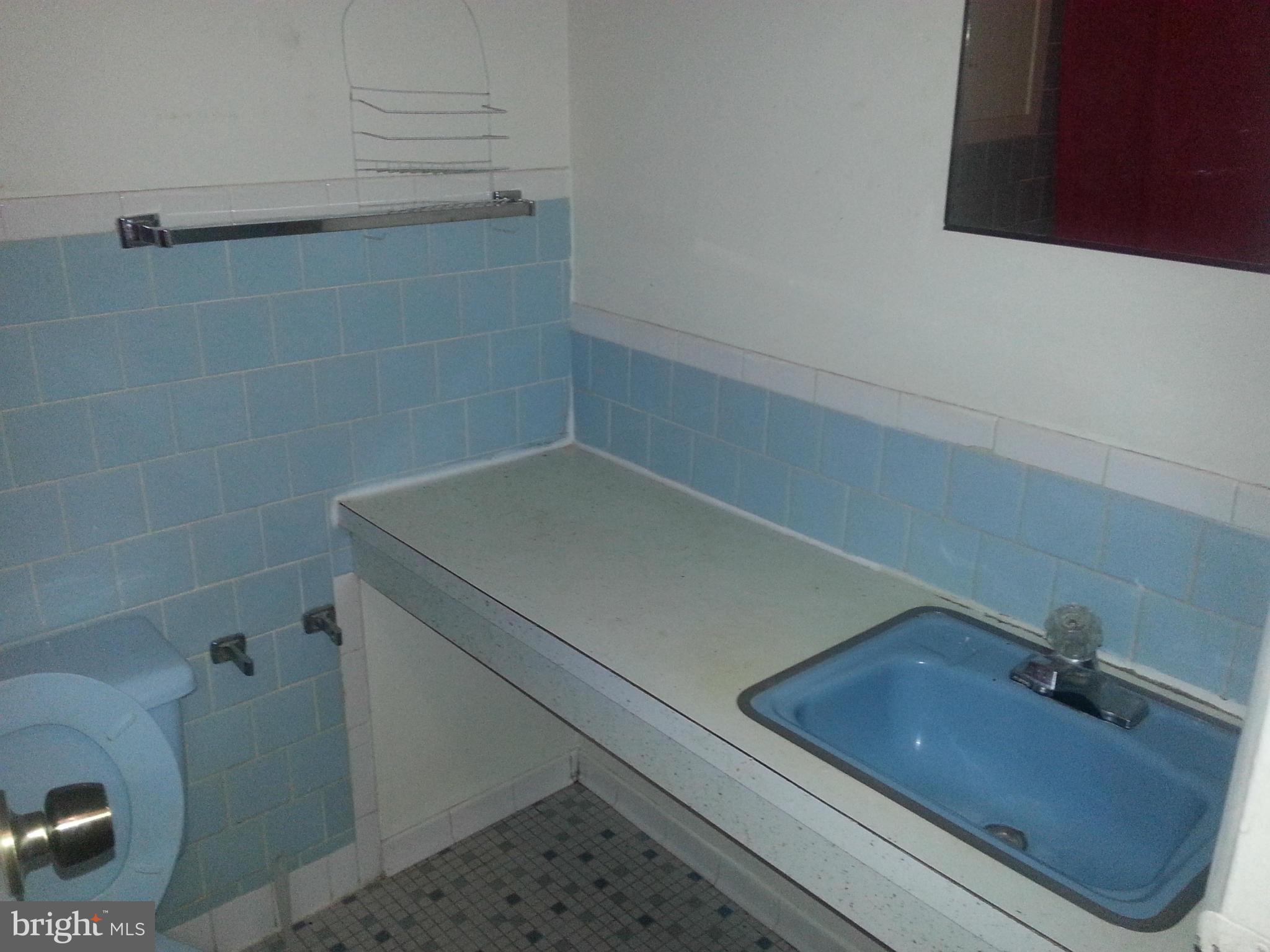 3772 Bel Pre Road, Unit 9 Silver Spring, MD 20906 - Photo 13 of 19 Bath (Master)