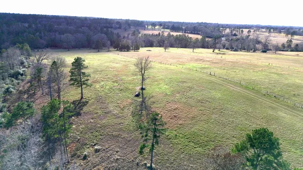 $179,500 | 8084 East Co Road 212, Buffalo, TX 75831