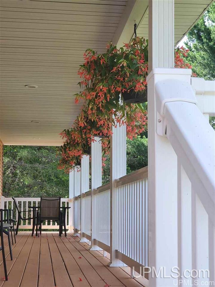 620 Miller Road Gwinn, MI 49841 - Photo 2 of 50 Gallery Image 2