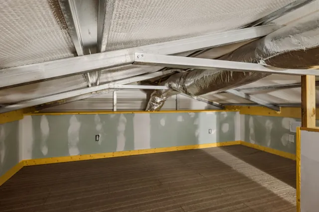 a view of a indoor garage