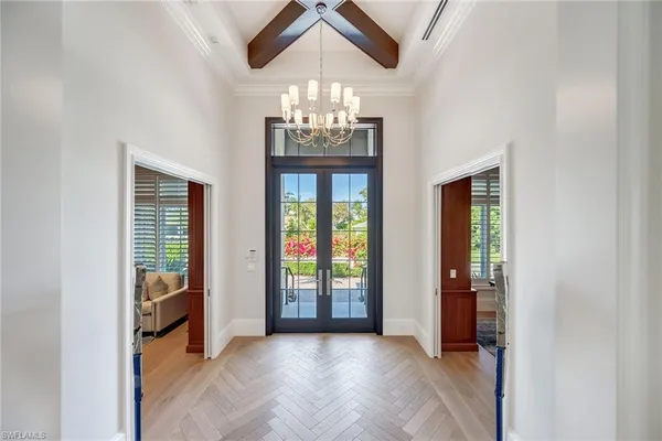 a view of entryway with chandelier