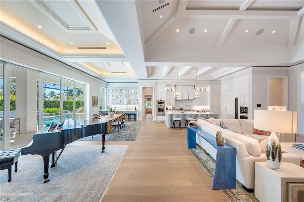 600 Fountainhead Way Naples, FL 34103 - Photo 6 of 50