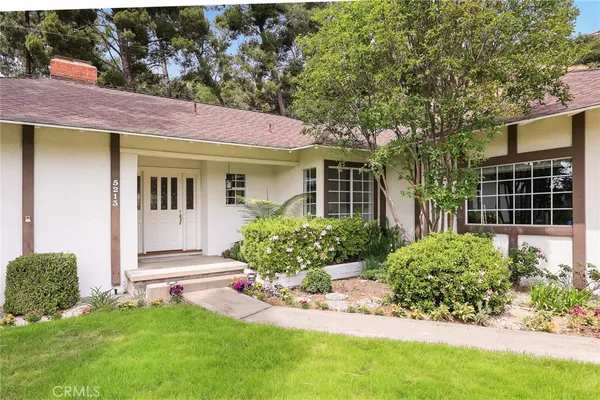 $1,998,000 | 5213 Crown Avenue, La Canada Flintridge, CA 91011