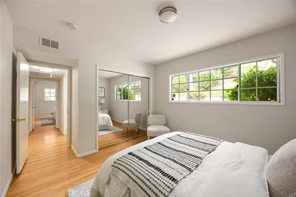 $1,998,000 | 5213 Crown Avenue, La Canada Flintridge, CA 91011