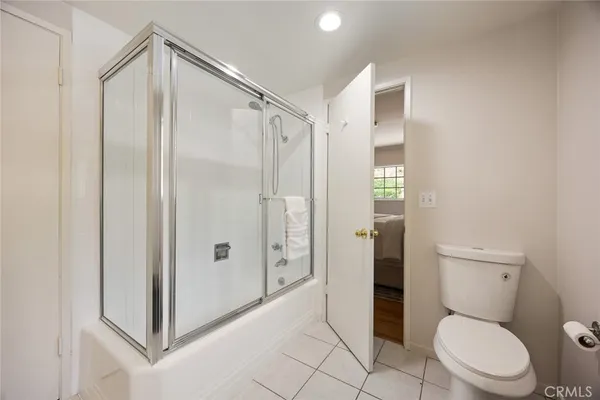 $1,998,000 | 5213 Crown Avenue, La Canada Flintridge, CA 91011