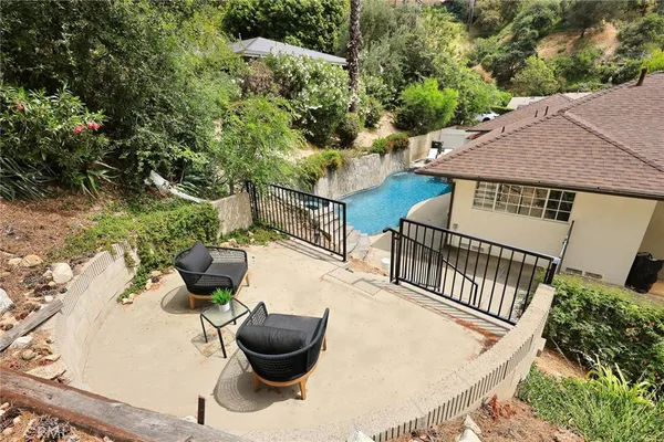 $1,998,000 | 5213 Crown Avenue, La Canada Flintridge, CA 91011