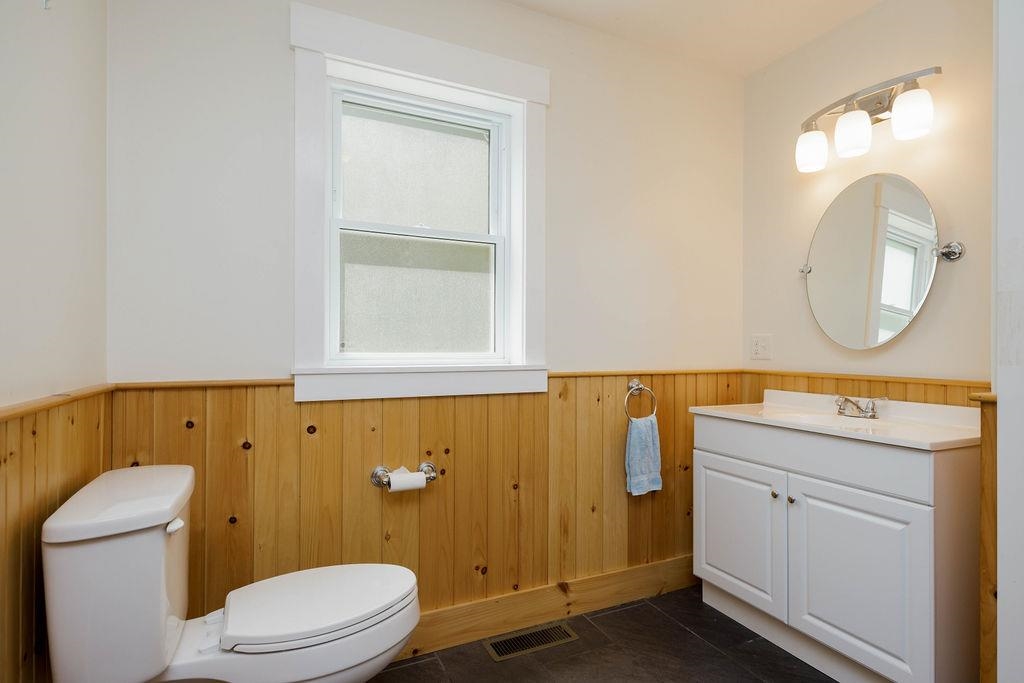 461 Harvey Mountain Road Barnet, VT 05821 - Photo 22 of 52