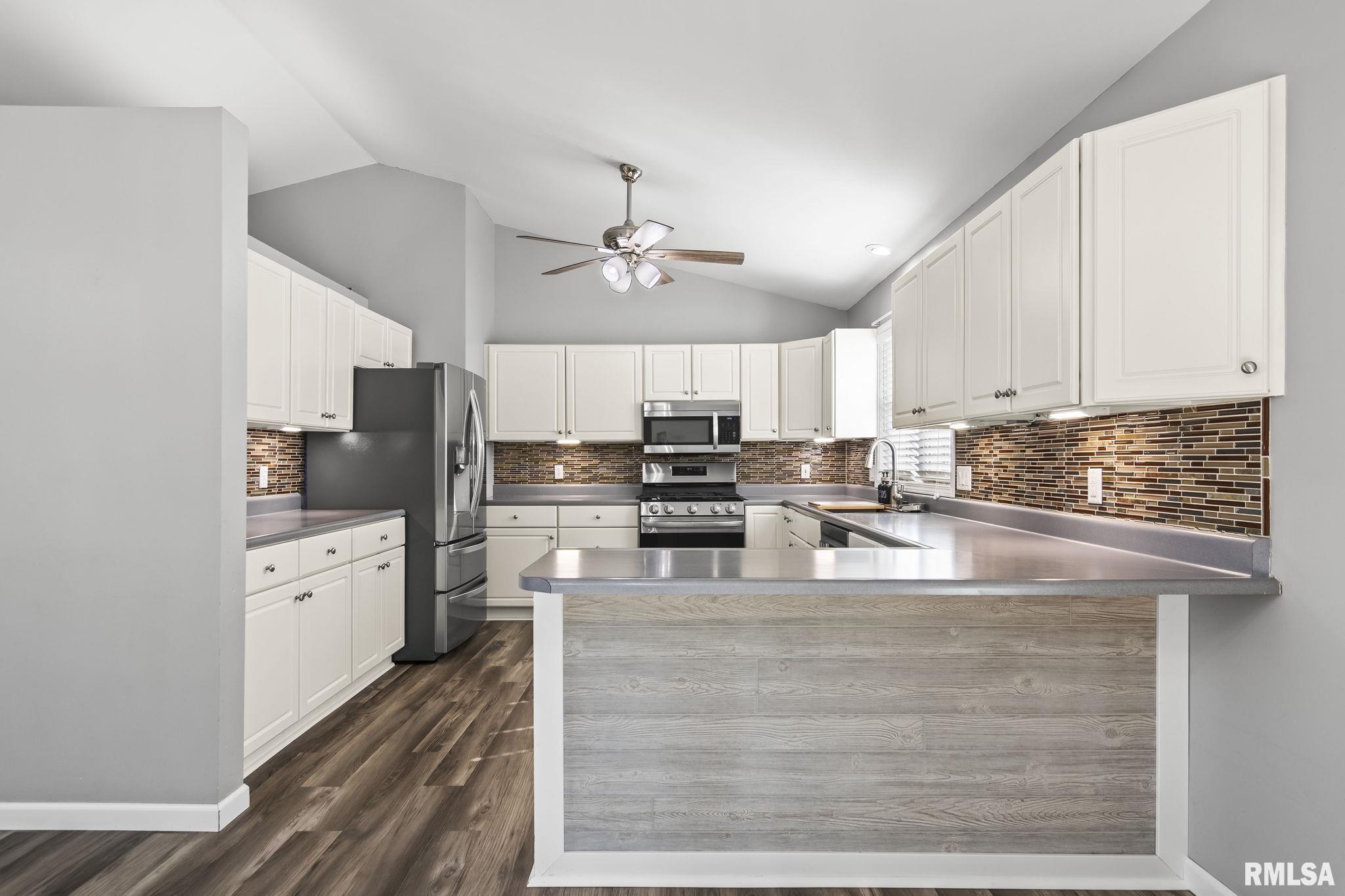 2632 Steiler Place Springfield, IL 62703 - Photo 13 of 39