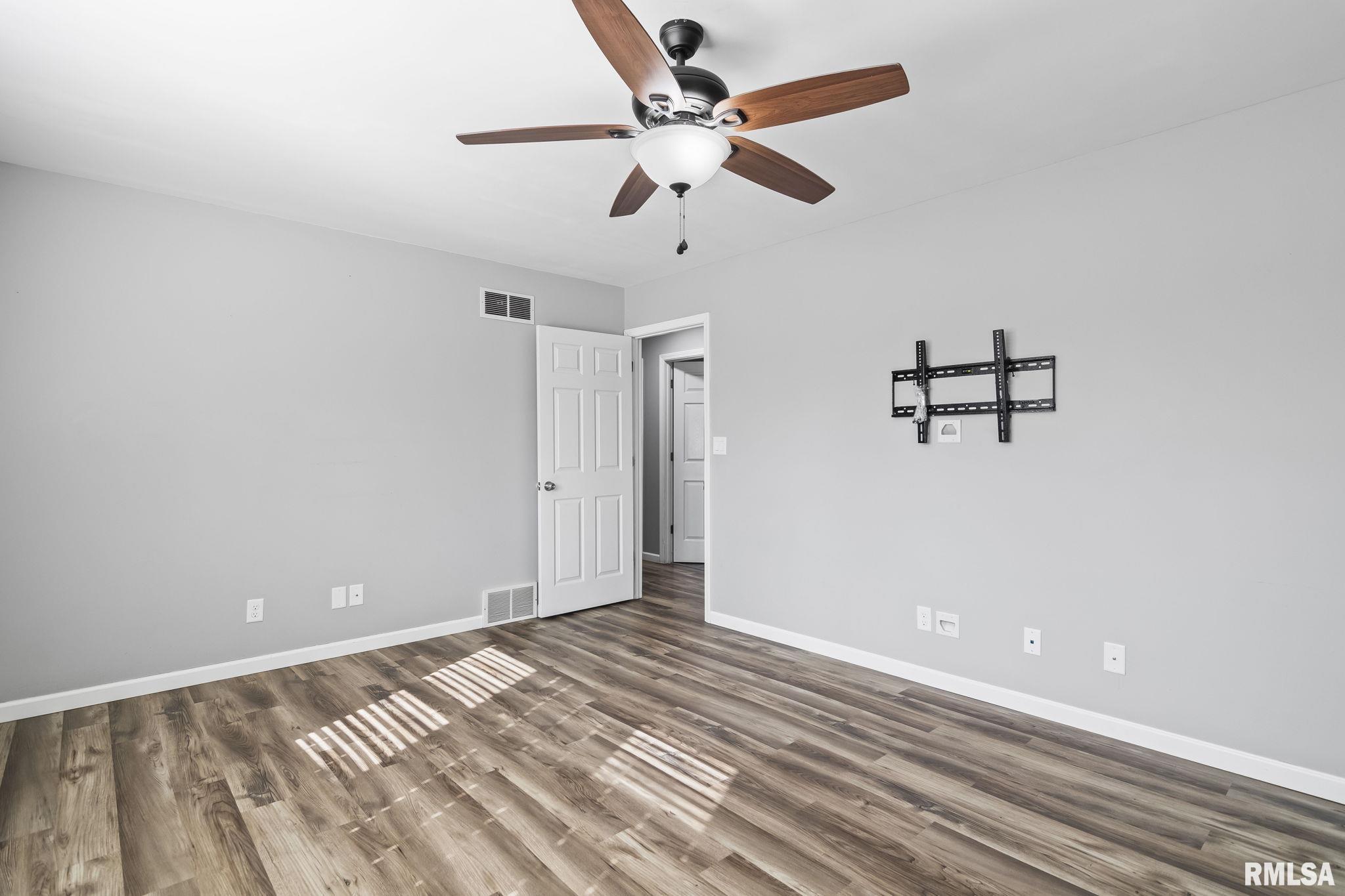 2632 Steiler Place Springfield, IL 62703 - Photo 19 of 39