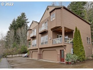 2643 Northeast Rocky Butte Road Portland, OR 97220 - Photo 1 of 27 Gallery Image 1