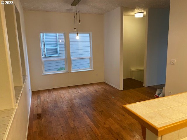 2643 Northeast Rocky Butte Road Portland, OR 97220 - Photo 15 of 27 Gallery Image 15