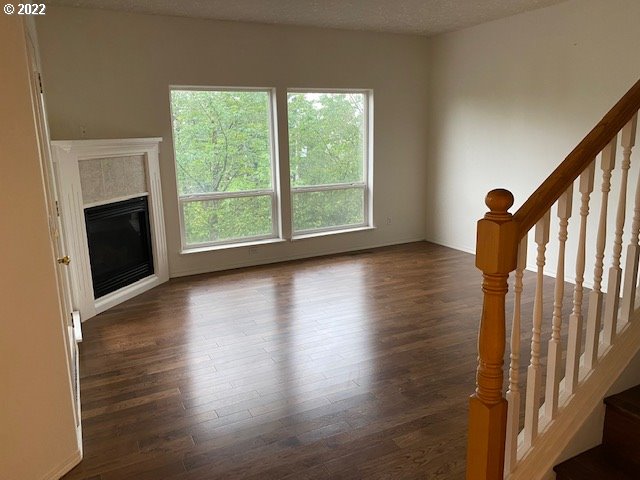 2643 Northeast Rocky Butte Road Portland, OR 97220 - Photo 2 of 27 Gallery Image 2
