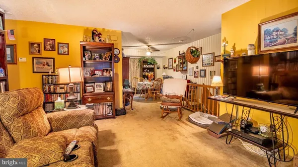 $230,000 | 28 Rose Rita Terrace, Hammonton, NJ 08037