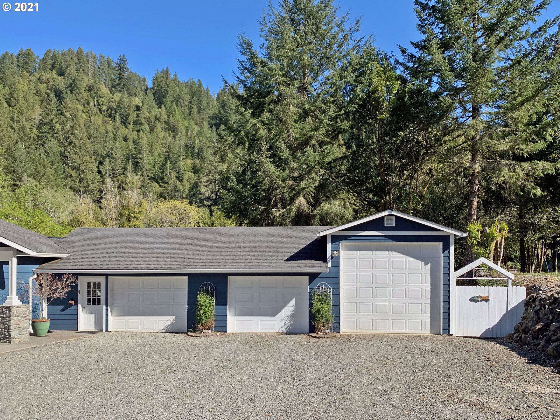 1012 Winchuck River Road Brookings, OR 97415 - Photo 3 of 32