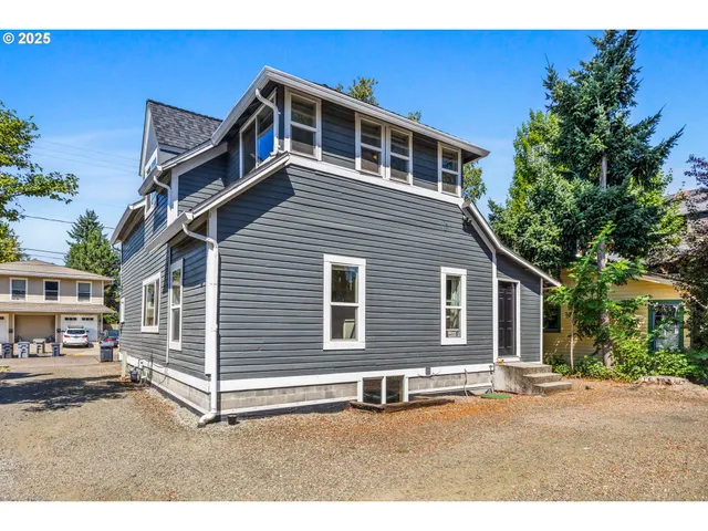 a house view with a outdoor space