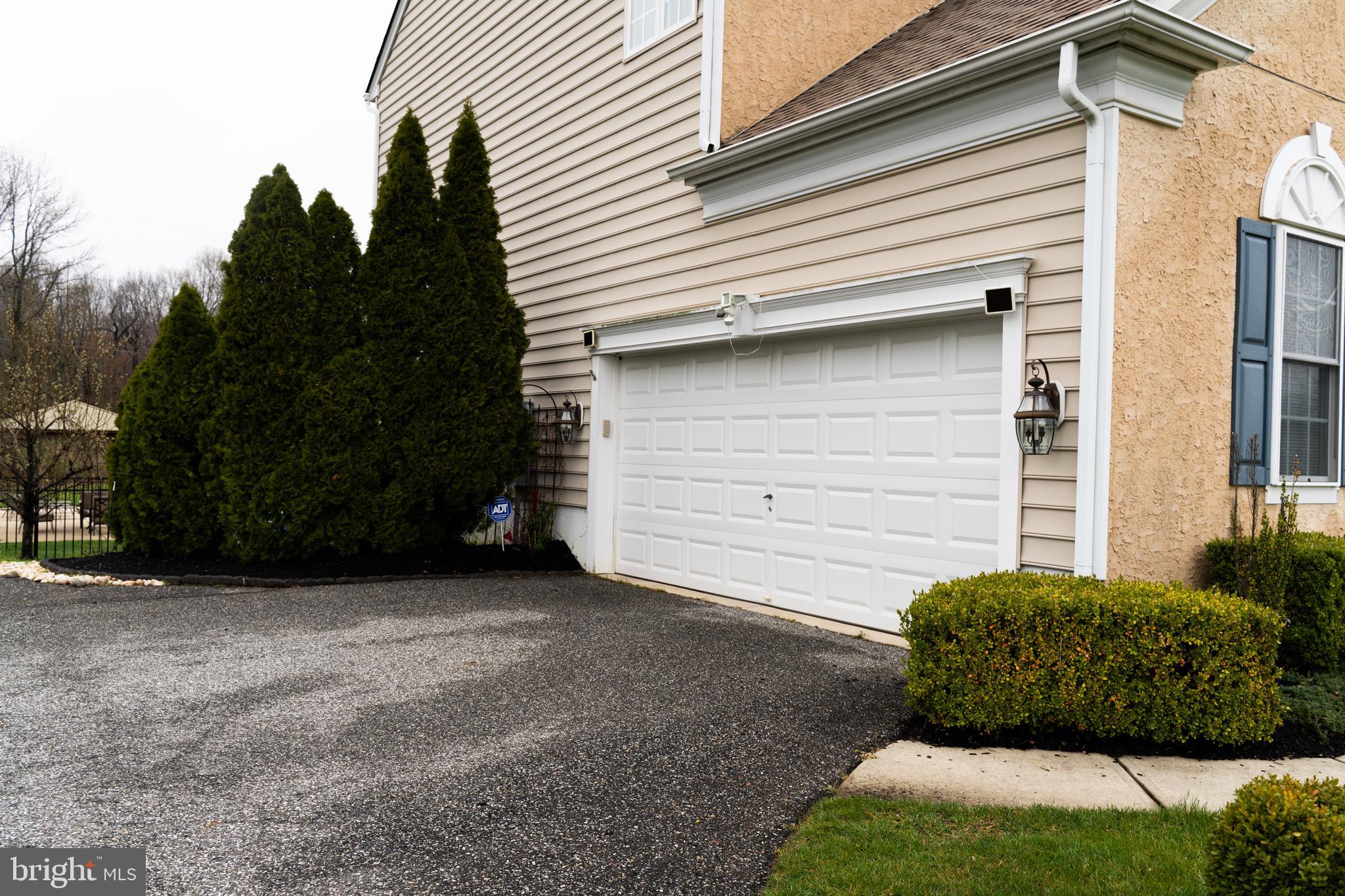 226 Hopkins Road Mickleton, NJ 08056 - Photo 3 of 36 SIDE ENTRANCE GARAGE