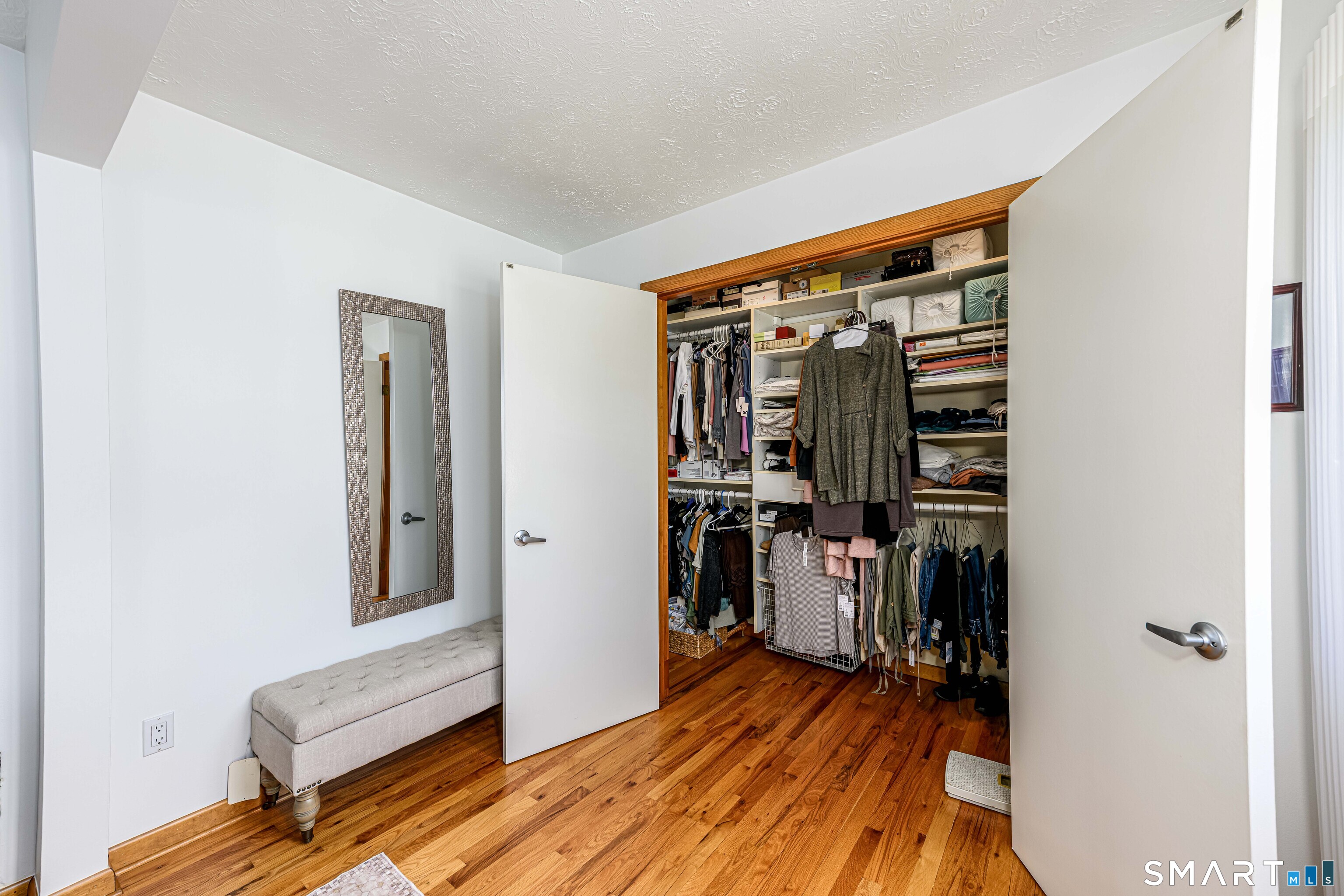 240 Shepard Avenue Hamden, CT 06514 - Photo 12 of 27