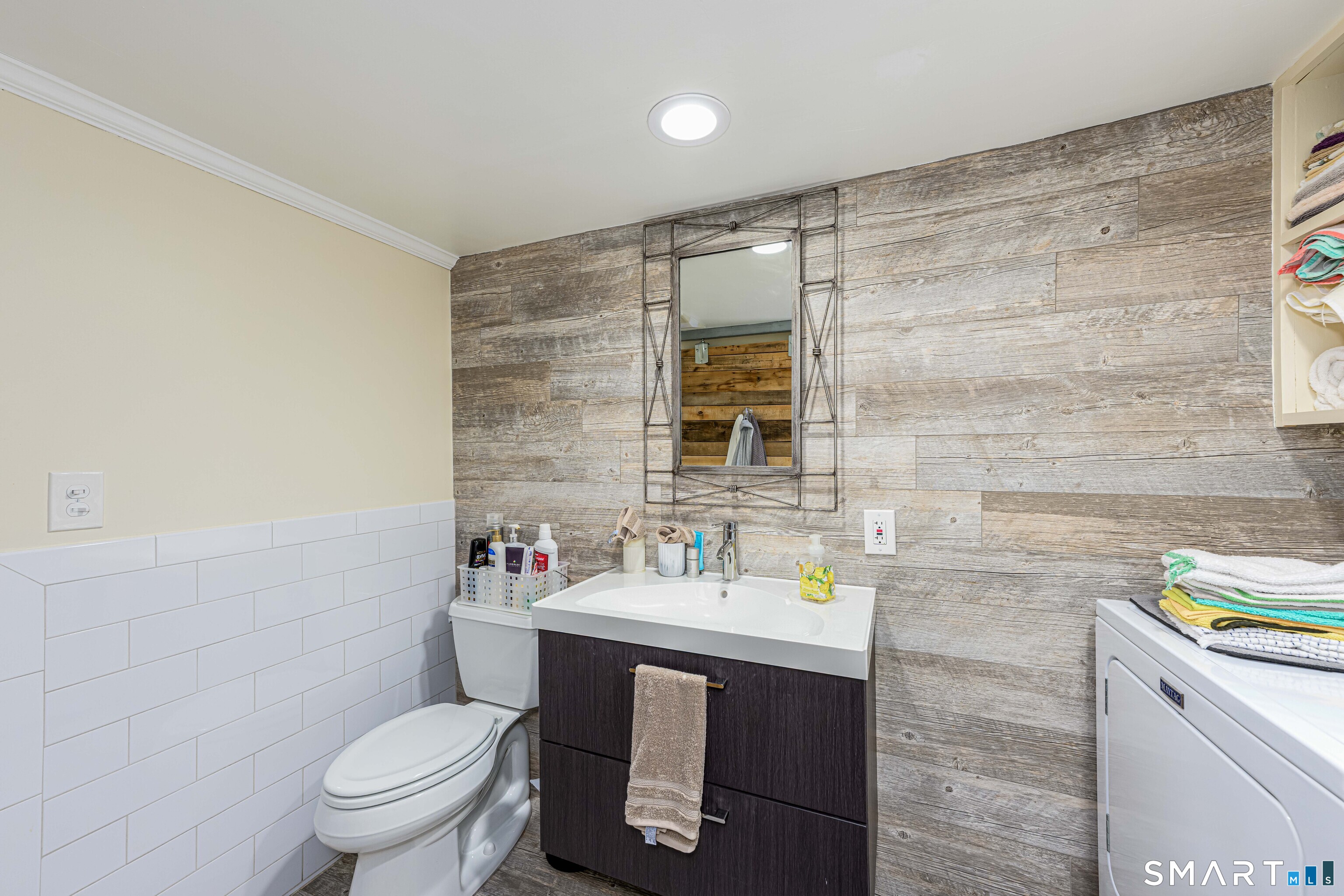 240 Shepard Avenue Hamden, CT 06514 - Photo 23 of 27