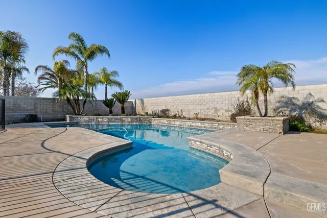 $819,000 | Undisclosed Address, Bakersfield, CA 93314