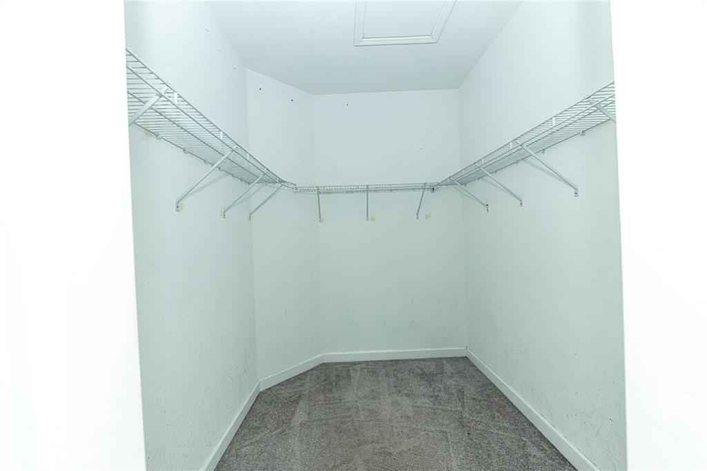 20920 Northeast 8th Avenue Miami, FL 33162 - Photo 13 of 19 a view of small space