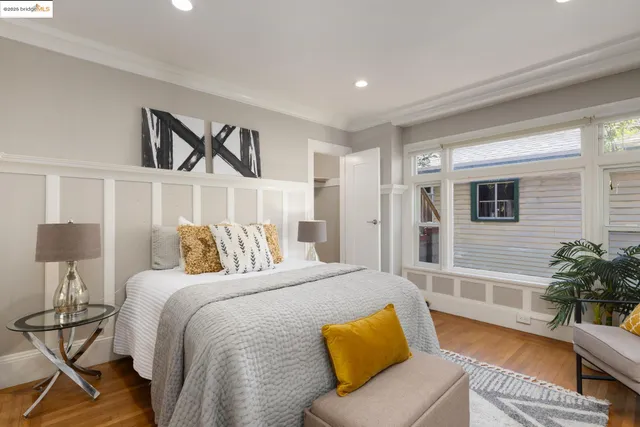 $950,000 | 665 39th Street, Oakland, CA 94609