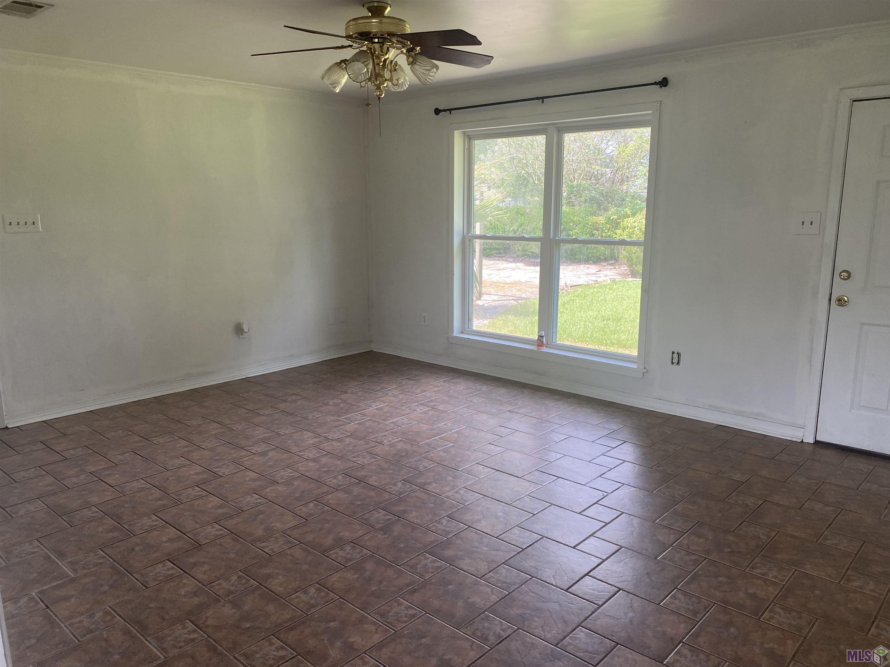 13428 Hilbert Young Road Gonzales, LA 70737 - Photo 5 of 10