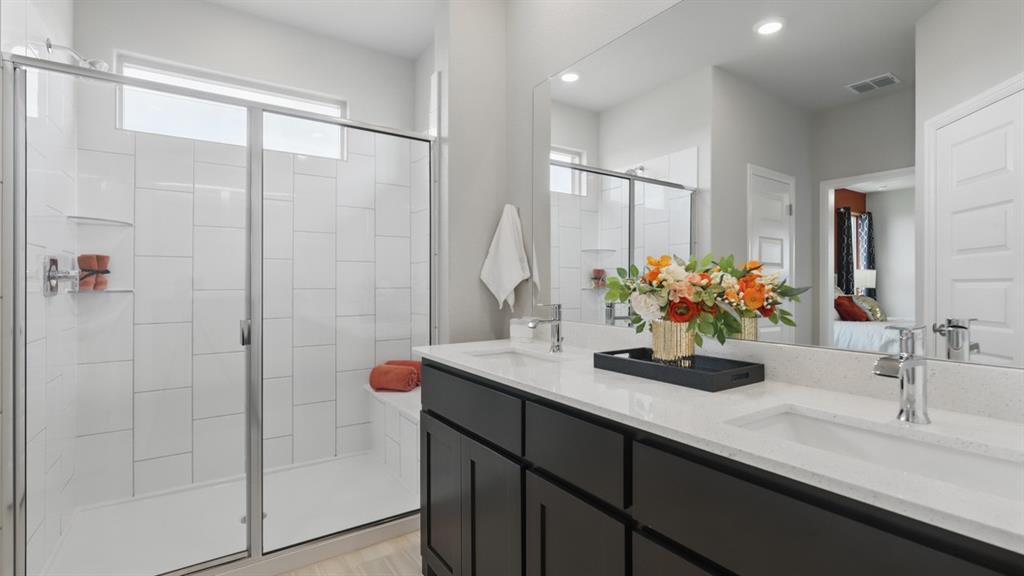 1911 Cherokee Lane Cleburne, TX 76033 - Photo 22 of 39